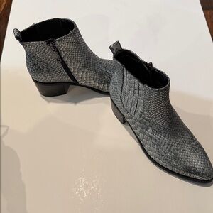 Blondo -Elvina Silver Snakeskin Ankle Boots